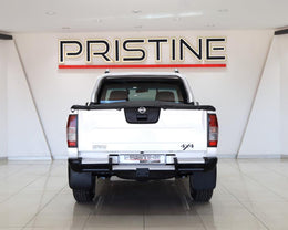 2019 Nissan NP300 Hardbody 2.4 Double Cab 4x4