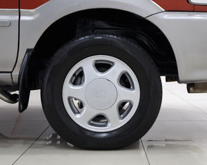 2002 Toyota Condor 2400i TX