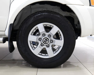 2019 Nissan NP300 Hardbody 2.4 Double Cab 4x4
