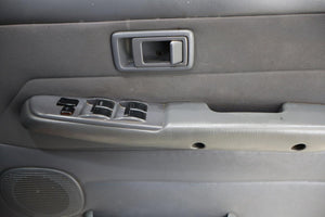 2002 Toyota Condor 2400i TX