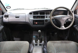 2002 Toyota Condor 2400i TX
