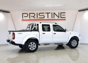 2019 Nissan NP300 Hardbody 2.4 Double Cab 4x4