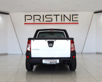 2022 Nissan NP200 1.6