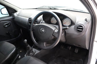 2022 Nissan NP200 1.6