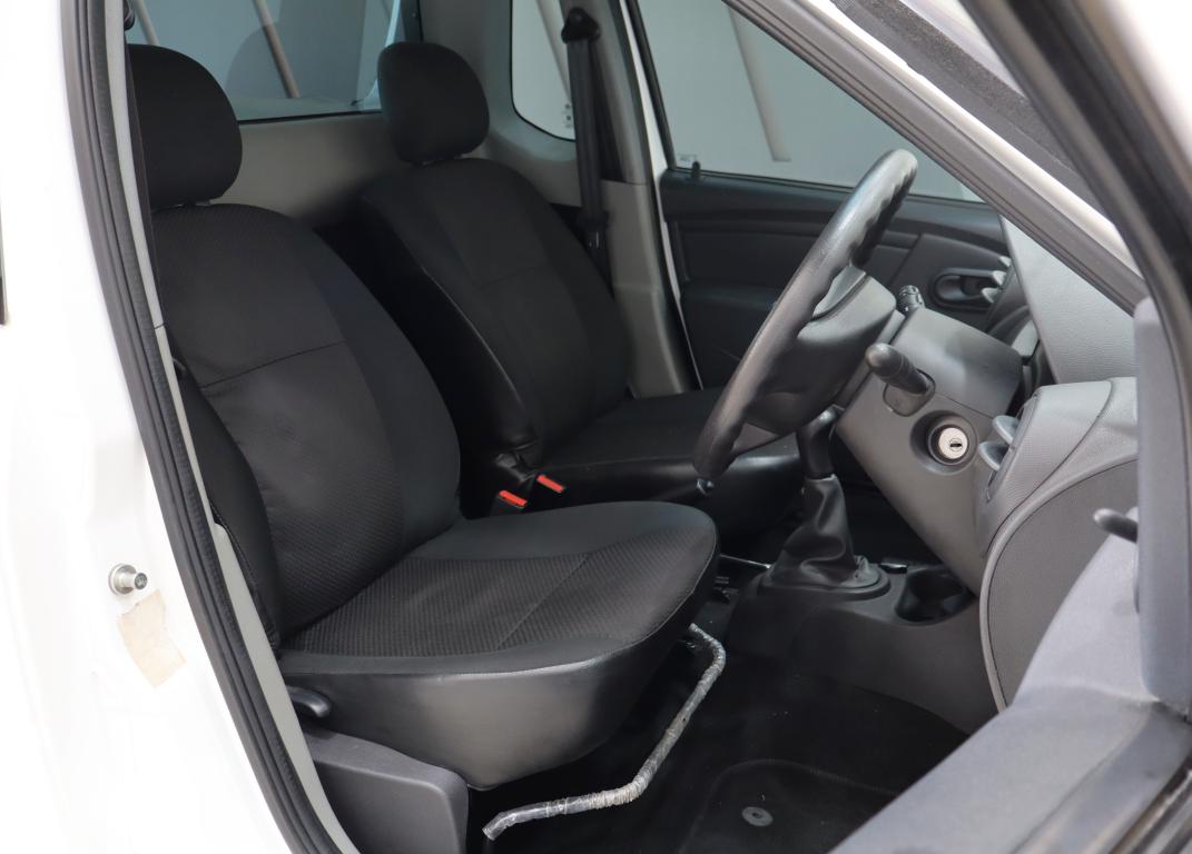 2022 Nissan NP200 1.6