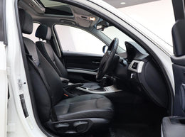 2009 BMW 3 Series 323i Auto