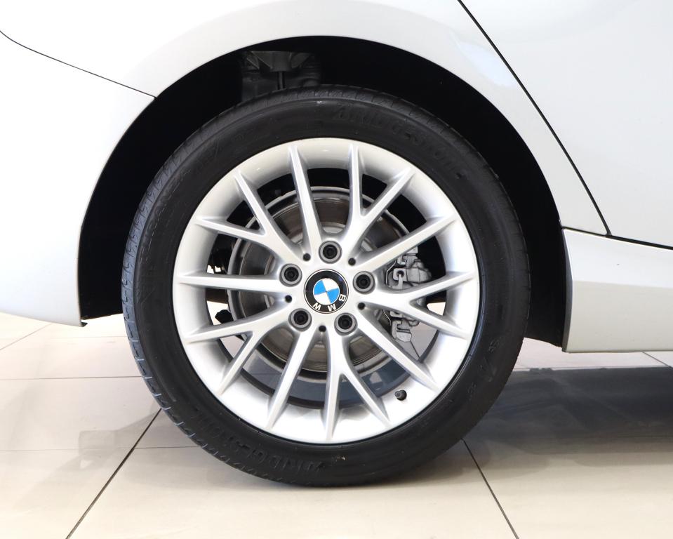 2014 BMW 1 Series 118i 5-Door Auto