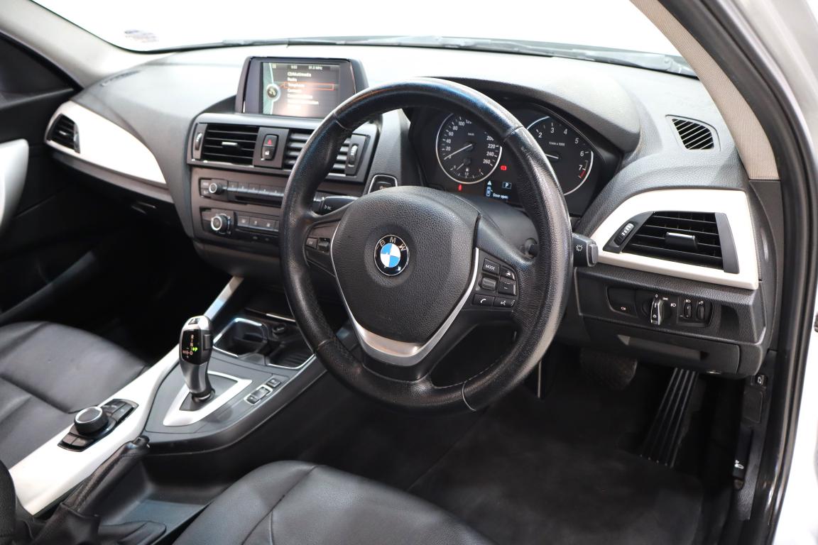 2014 BMW 1 Series 118i 5-Door Auto