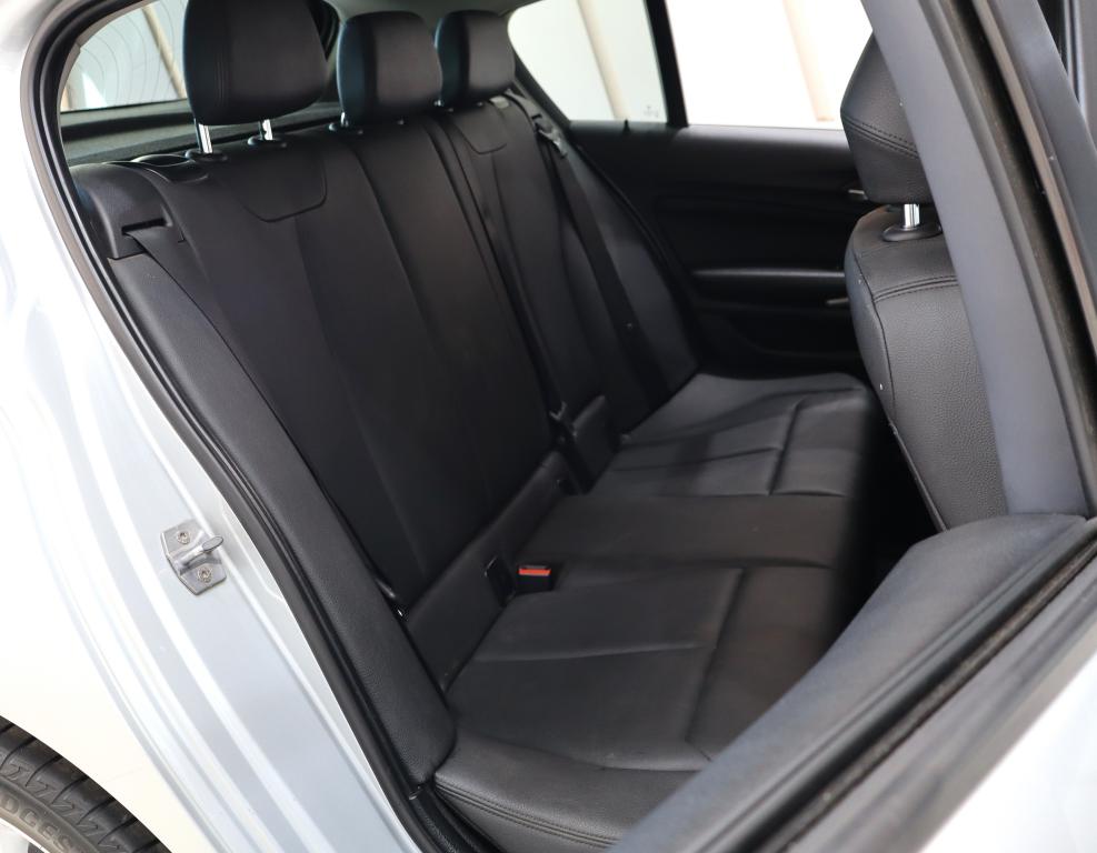 2014 BMW 1 Series 118i 5-Door Auto
