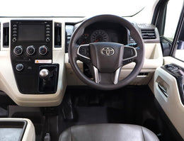 2022 Toyota Quantum 2.8 SLWB Bus 14-Seater GL
