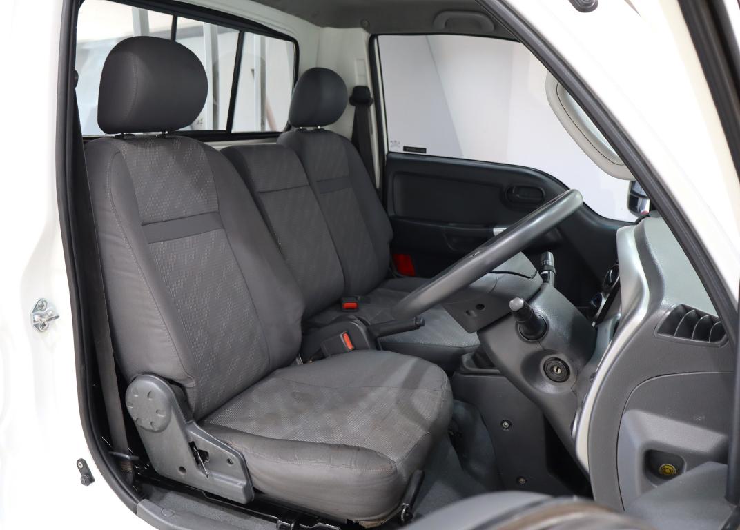 2015 Kia K2700 2.7D Workhorse Dropside
