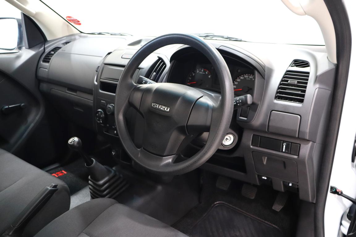 2025 Isuzu D-Max Gen 6 250c Single Cab Fleetside