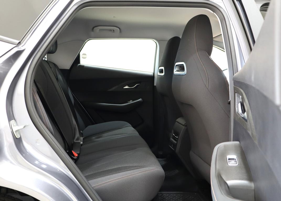 2026 Omoda C5 1.5T 230T Street +