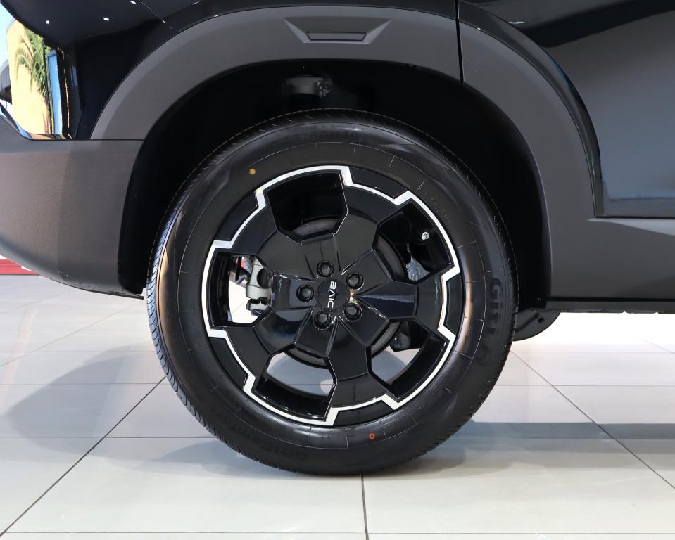 2025 BAIC B30 1.5T HEV Elite Adventure