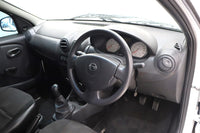 2022 Nissan NP200 1.6i (Aircon) Safety Pack