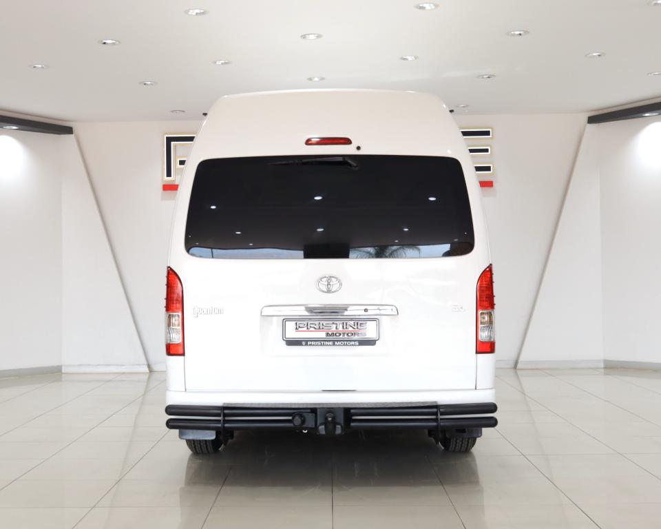 2016 Toyota Quantum 2.5D-4D GL 14-Seater Bus