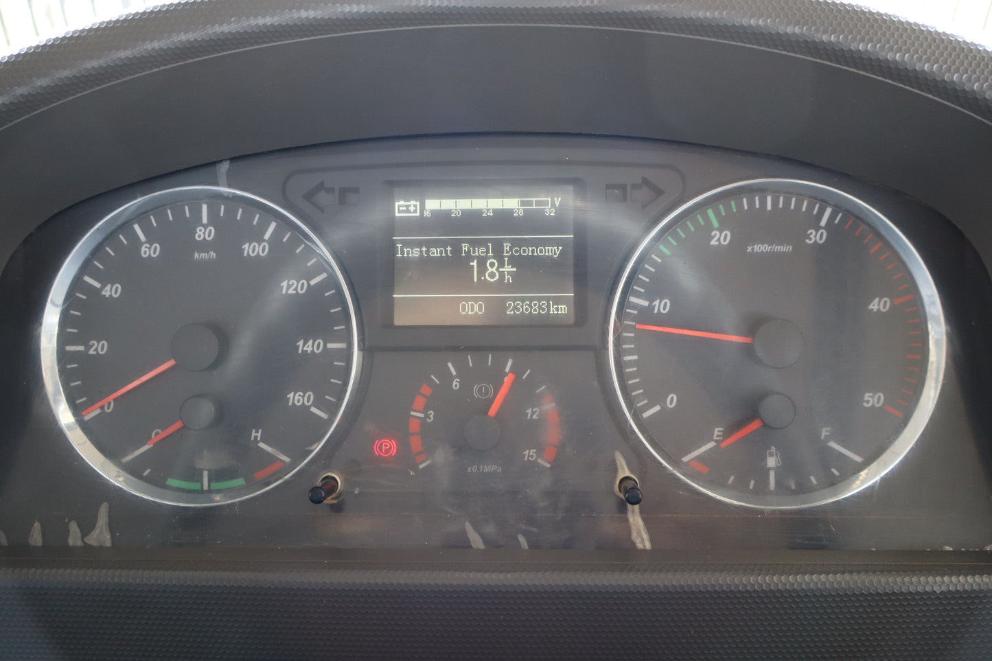 2025 FAW 8.140FL Dropside Truck
