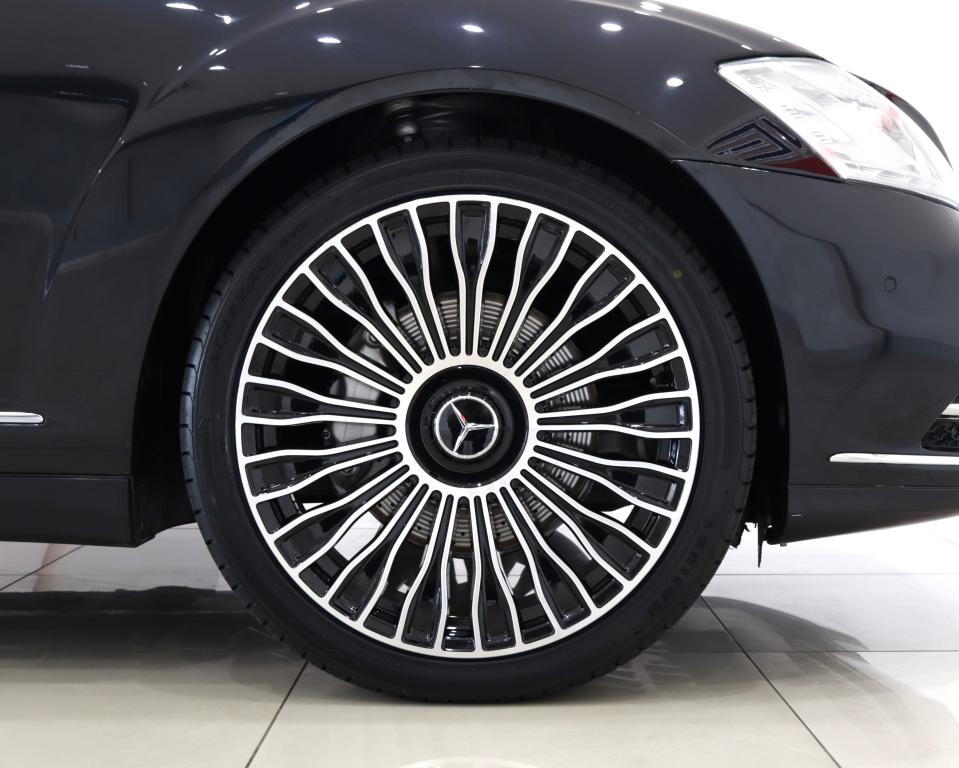 2009 Mercedes-Benz S-Class S350