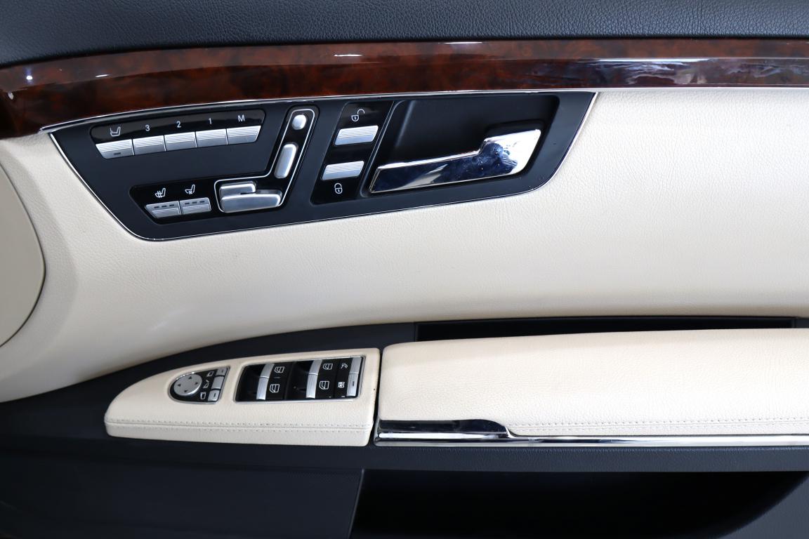 2009 Mercedes-Benz S-Class S350