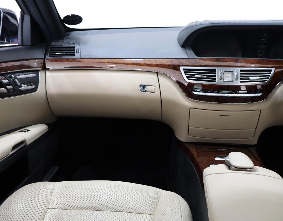 2009 Mercedes-Benz S-Class S350