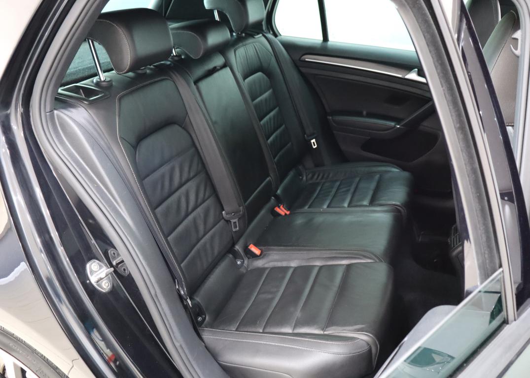 2014 Volkswagen Golf 2.0 TSI R DSG