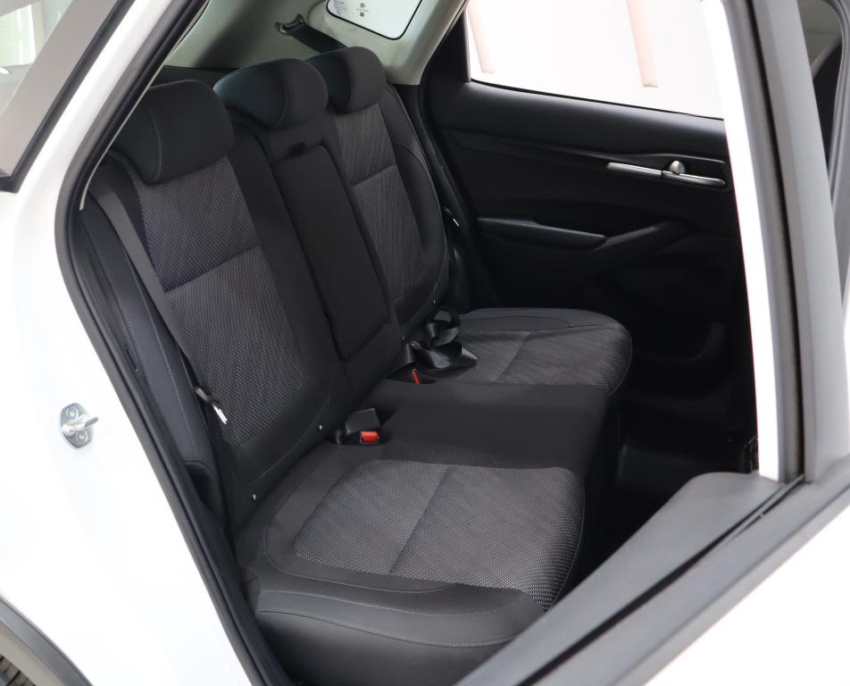 2025 Kia Seltos 1.5 LX Manual