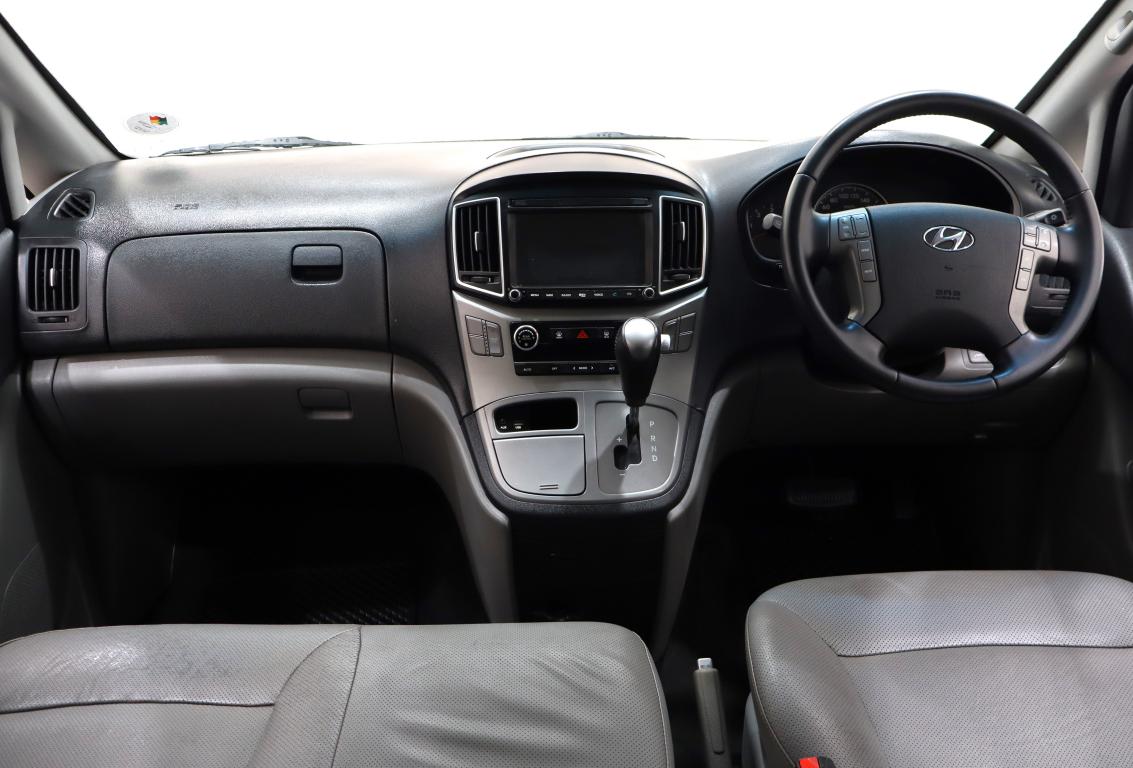 2021  Hyundai H-1 2.5CRDi Elite 12-Seater