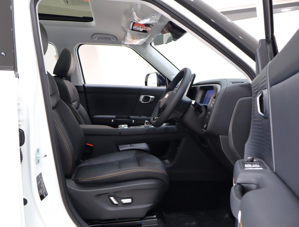 2025 BAIC B30 1.5T Premium Adventure