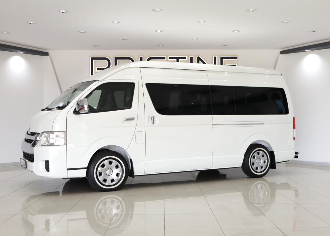 2015 Toyota Quantum 2.5D-4D GL 14-Seater Bus