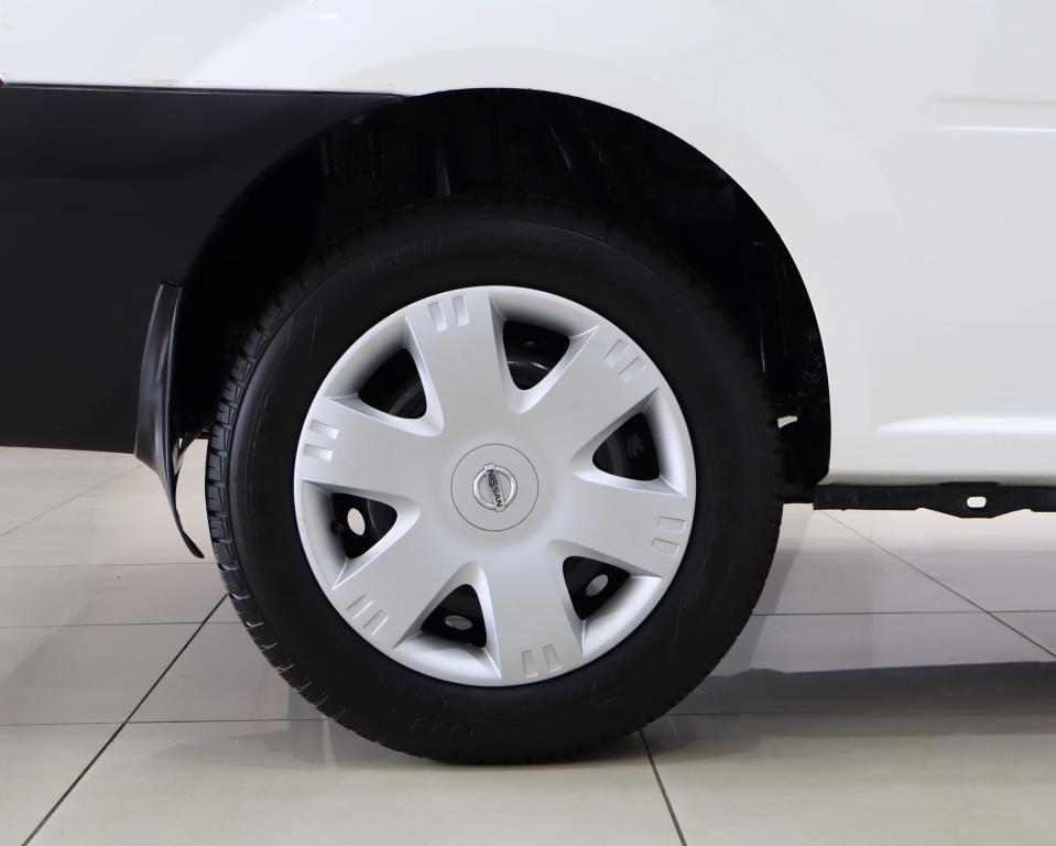 2022 Nissan NP200 1.6i (Aircon) Safety Pack