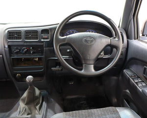 2005 Toyota Hilux 2700i Raider