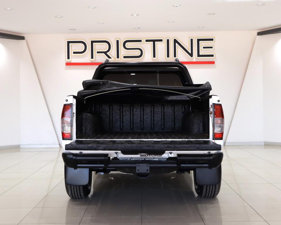 2018 Nissan NP300 Hardbody 2.4 Double Cab 4x4