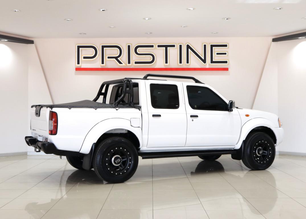 2018 Nissan NP300 Hardbody 2.4 Double Cab 4x4