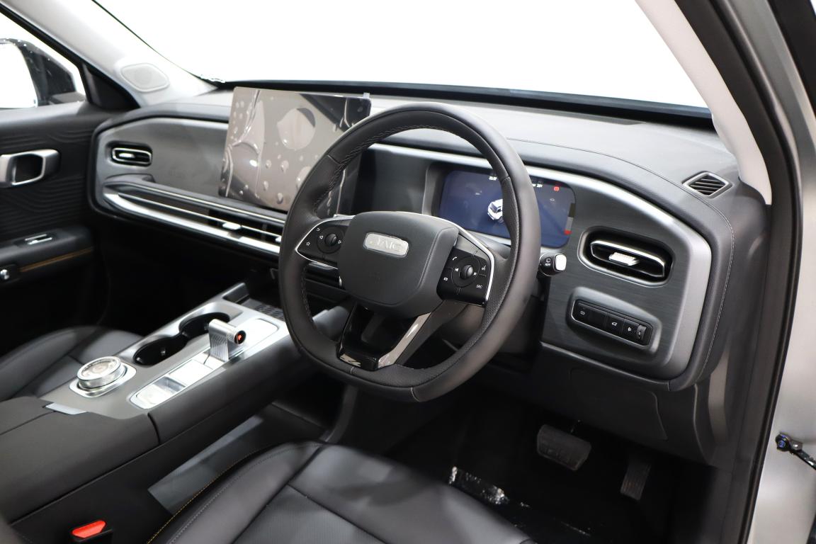 2025 BAIC B30 1.5T HEV Premium Adventure AWD