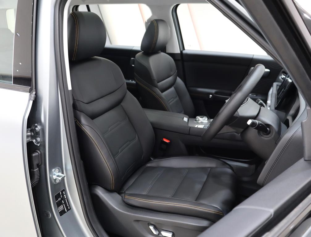 2025 BAIC B30 1.5T HEV Premium Adventure AWD