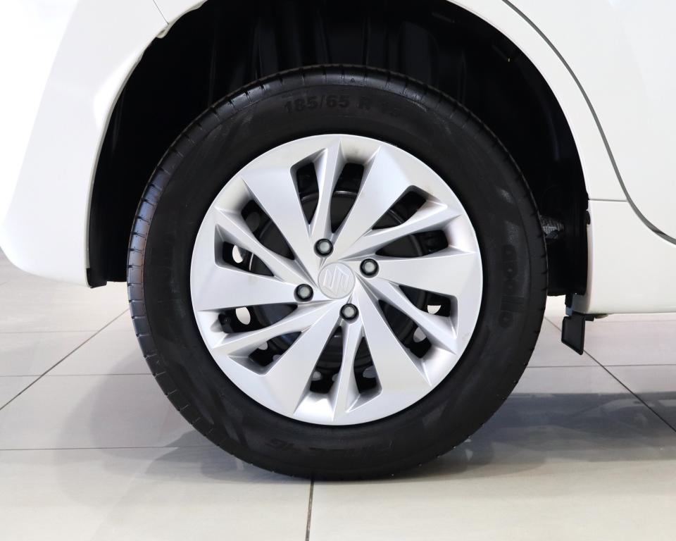 2024 Suzuki Baleno 1.5 GL Manual