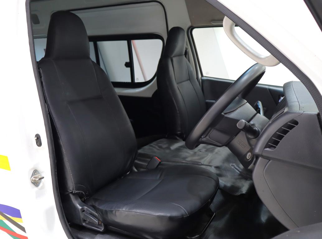 2020 Toyota Quantum 2.7 Sesfikile