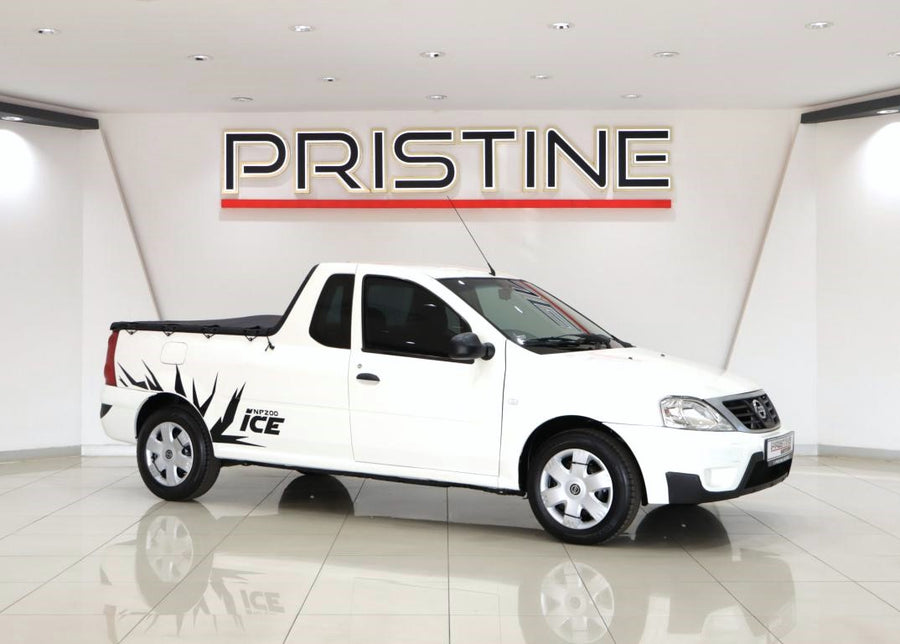 2015 Nissan NP200 1.6i