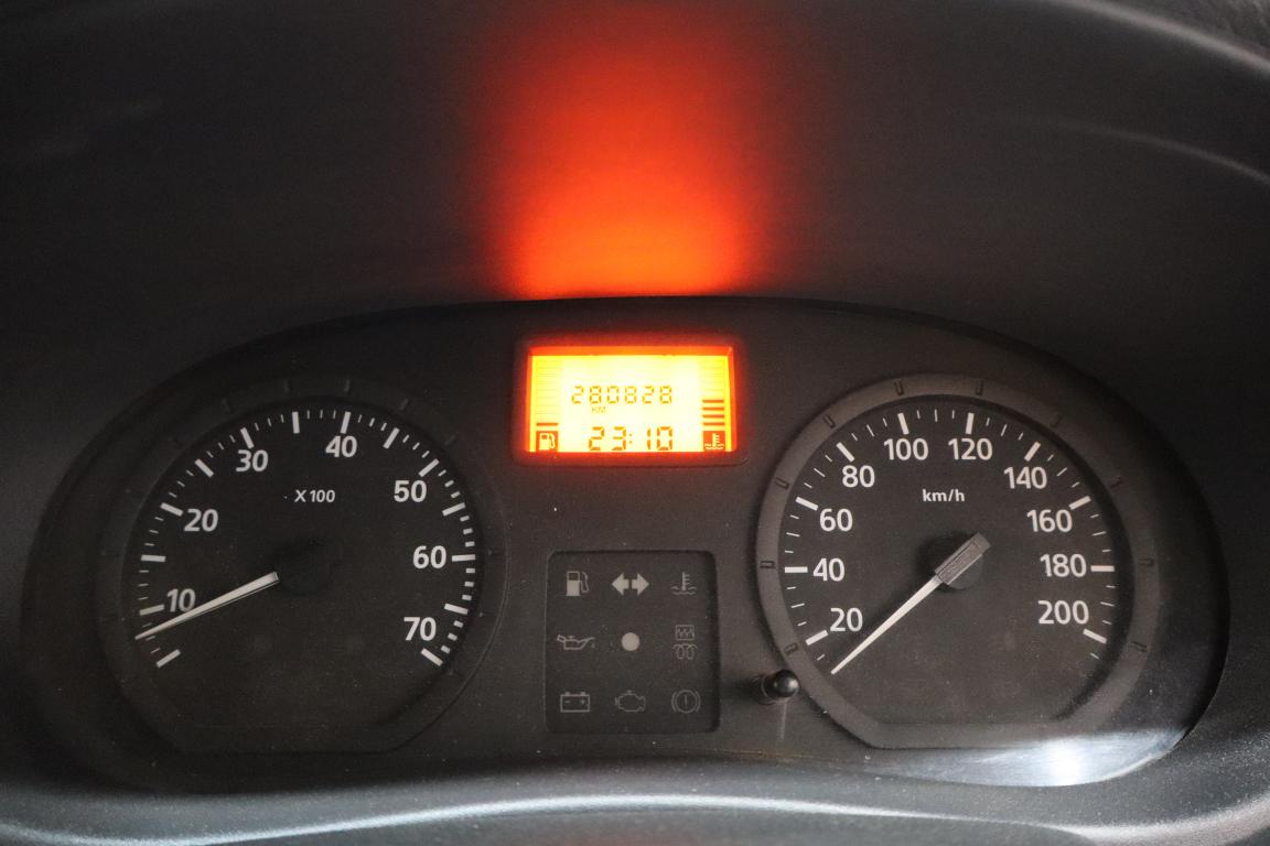 2013 Nissan NP200 1.6i (aircon)
