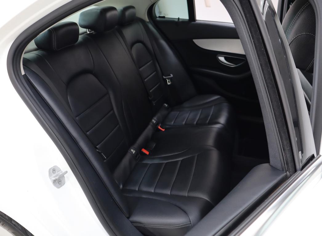 2015 Mercedes-Benz C-Class C200 Avantgarde Auto