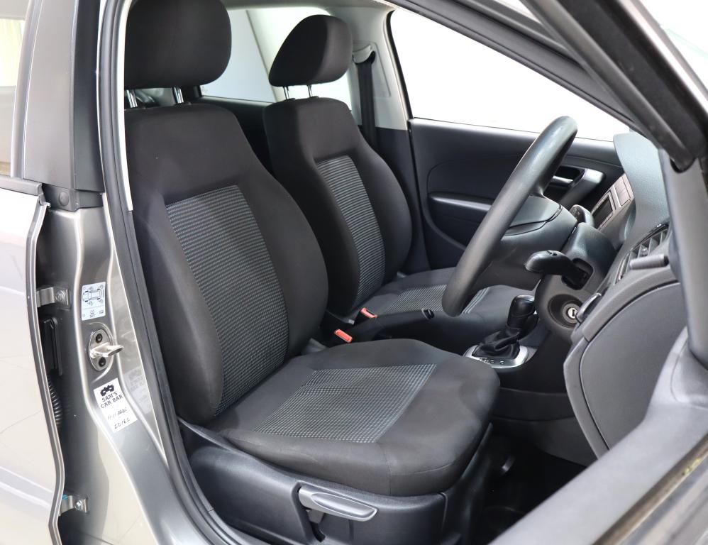2021 Volkswagen Polo Vivo Hatch 1.6 Comfortline Auto