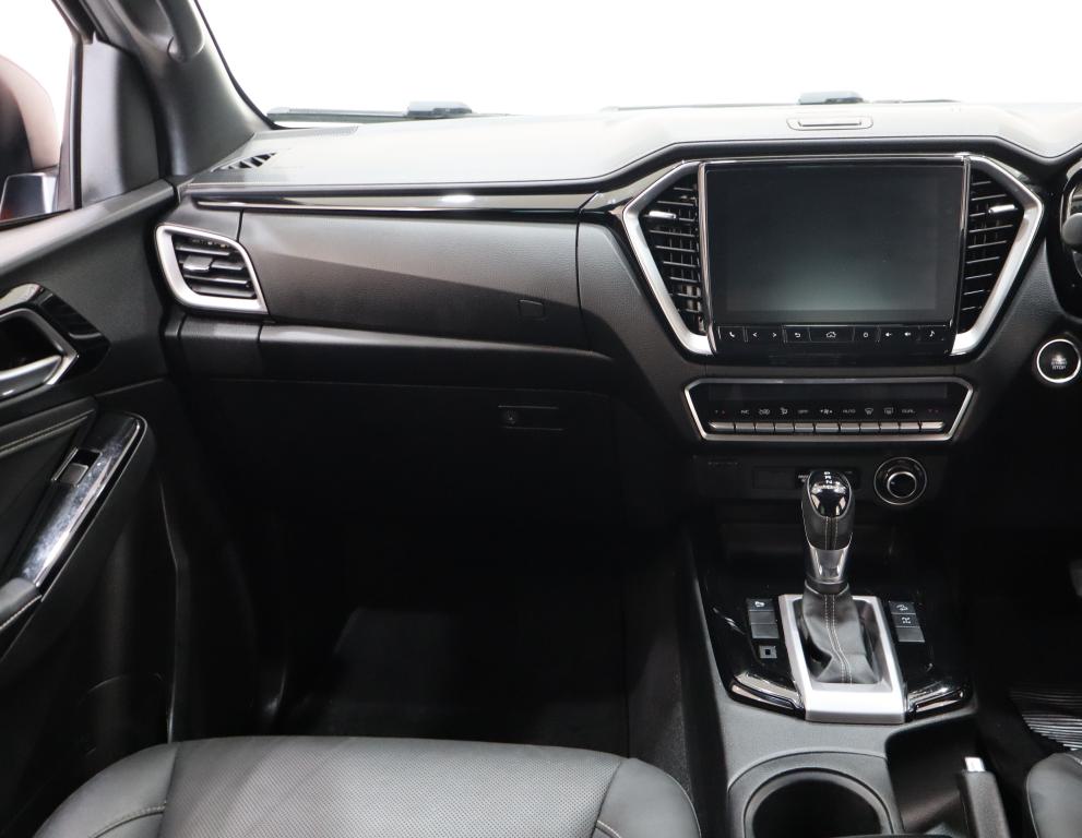 2024 Isuzu D-Max 3.0TD Double Cab V-Cross 4x4