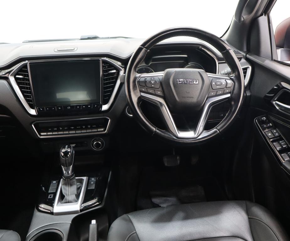 2024 Isuzu D-Max 3.0TD Double Cab V-Cross 4x4