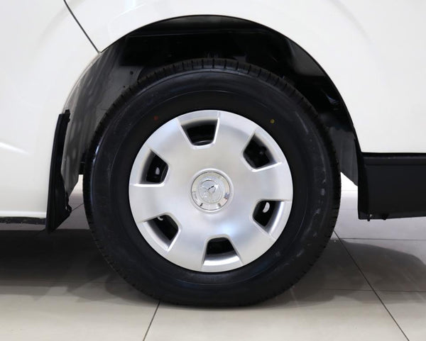 2024 Toyota Quantum 2.7 Sesfikile