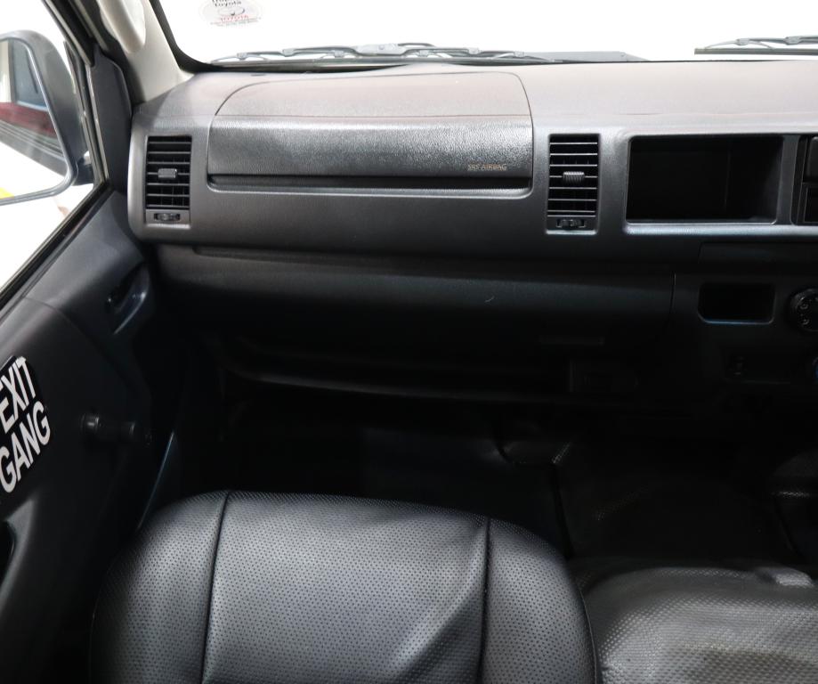 2024 Toyota Quantum 2.7 Sesfikile