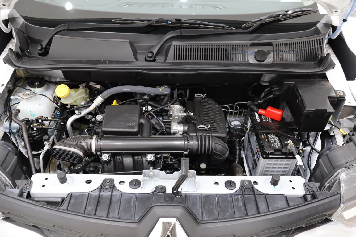 2025 Renault Triber 1.0 Expression