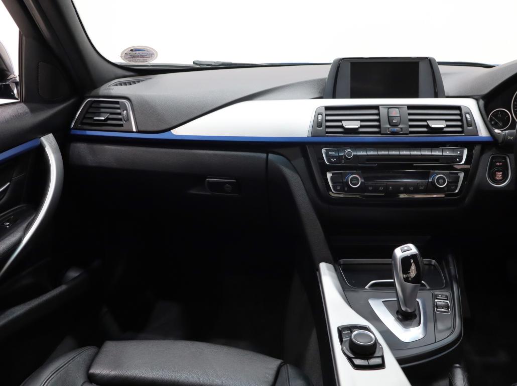 2015 BMW 3 Series 320i M Sport Auto