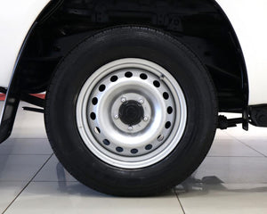 2022 Toyota Hilux 2.0 (Aircon)
