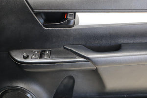2022 Toyota Hilux 2.0 (Aircon)