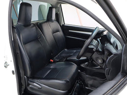 2022 Toyota Hilux 2.0 (Aircon)
